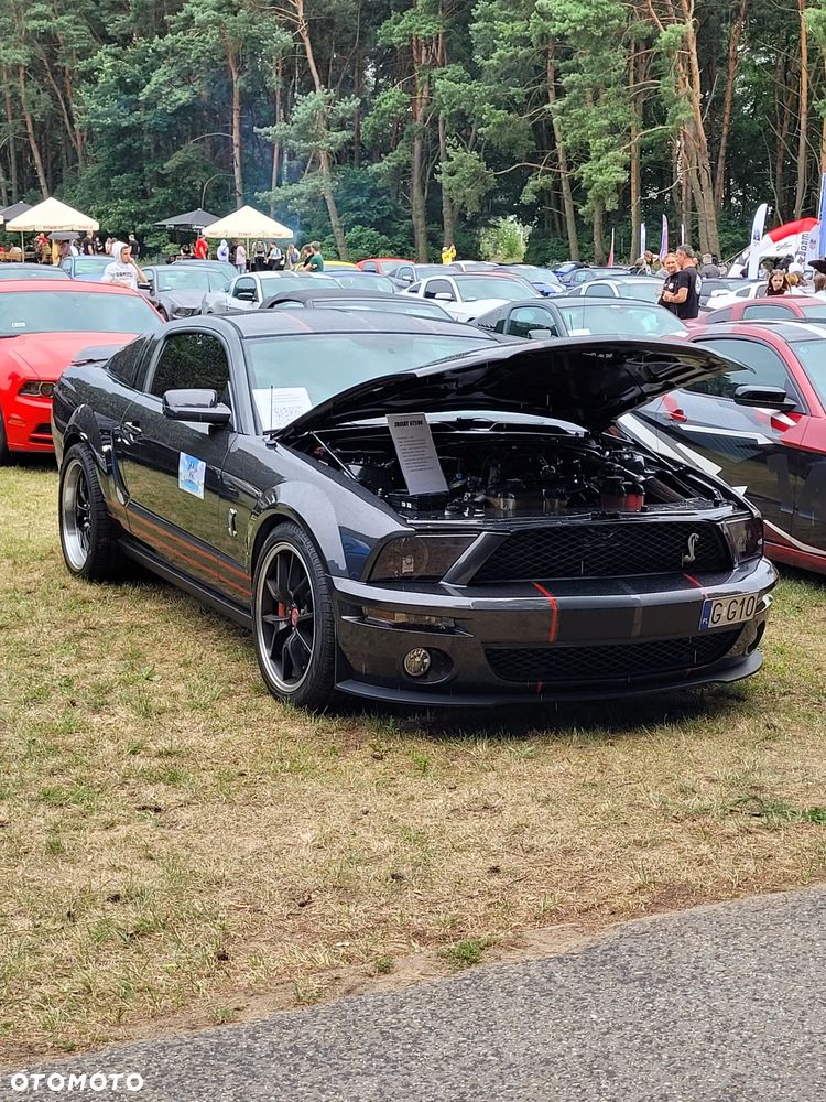 Ford Mustang Shelby GT500 - 24