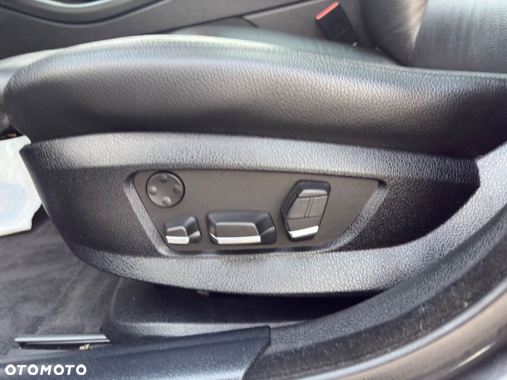 BMW Seria 5 535i xDrive Sport-Aut Modern Line - 15