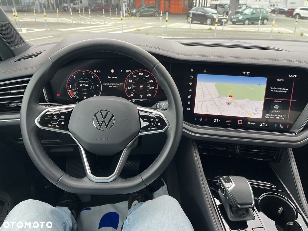 Volkswagen Touareg - 14