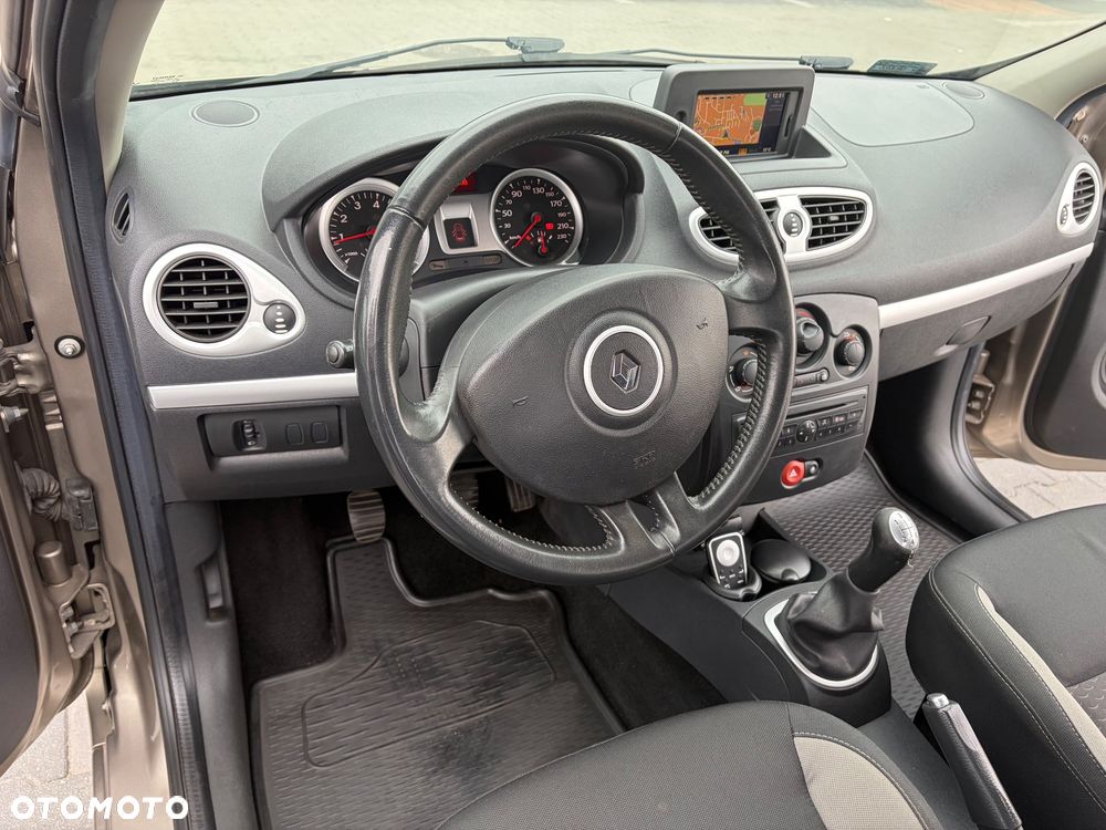 Renault Clio 1.2 16V Dynamique - 7