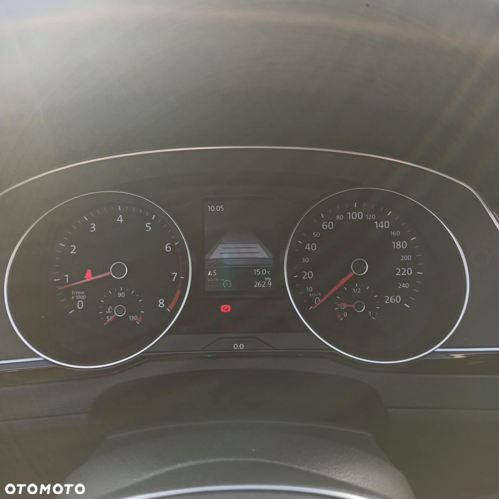 Volkswagen Passat 1.8 TSI BMT Comfortline - 12