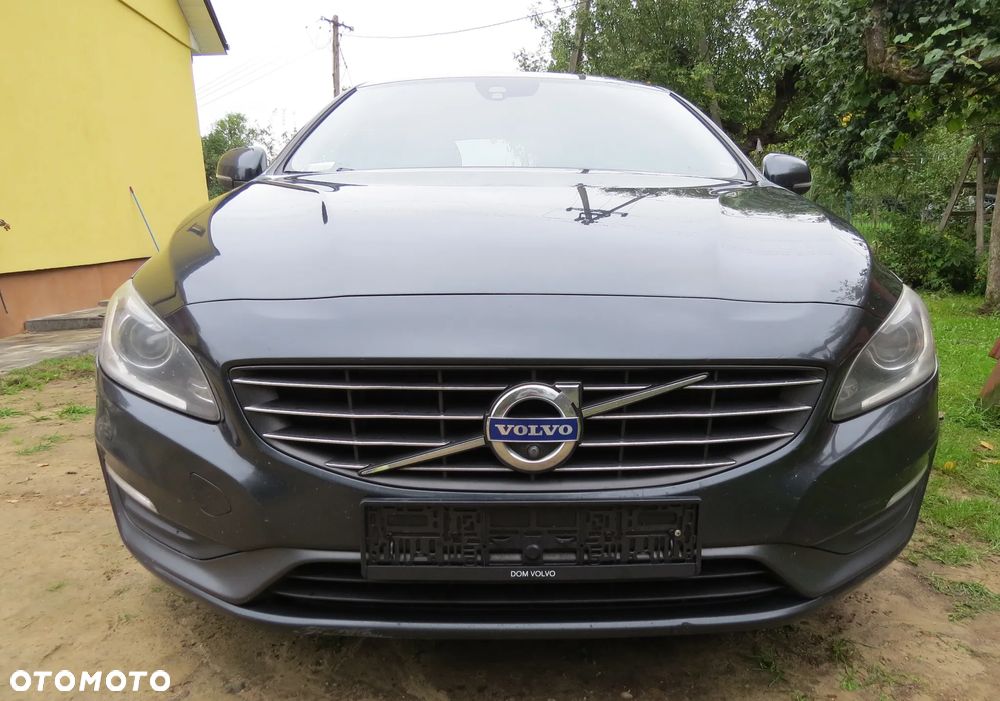 VOLVO V60 I LIFT LAKIER 492-46 2.0 D4 D4204T14 NA CZĘŚCI - 2