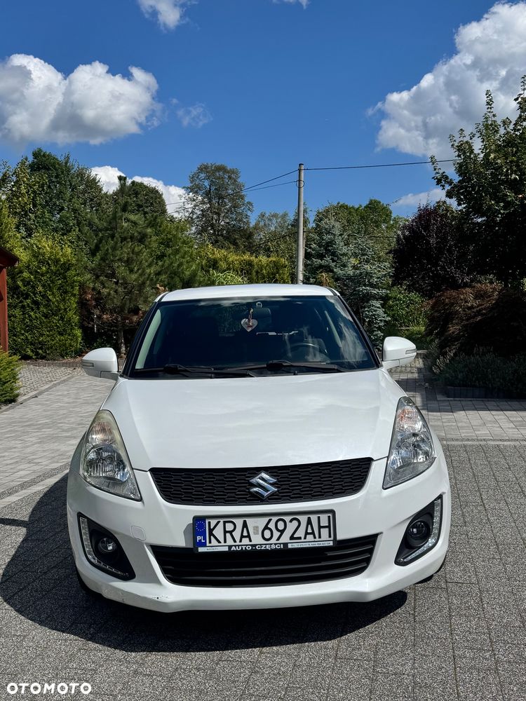 Suzuki Swift 1.2 Premium - 2