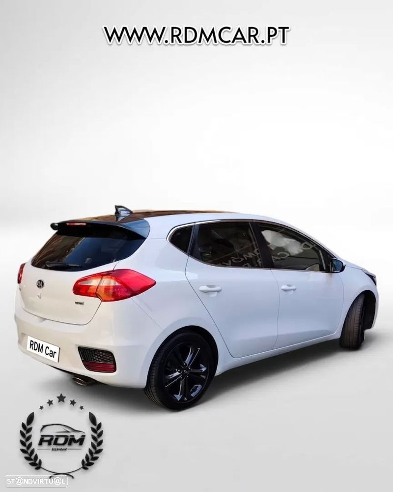 Kia Ceed 1.6 CRDi Nav Line - 4