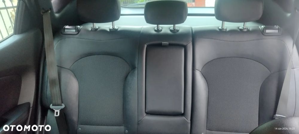 Hyundai ix35 1.7 CRDi Comfort 2WD - 29