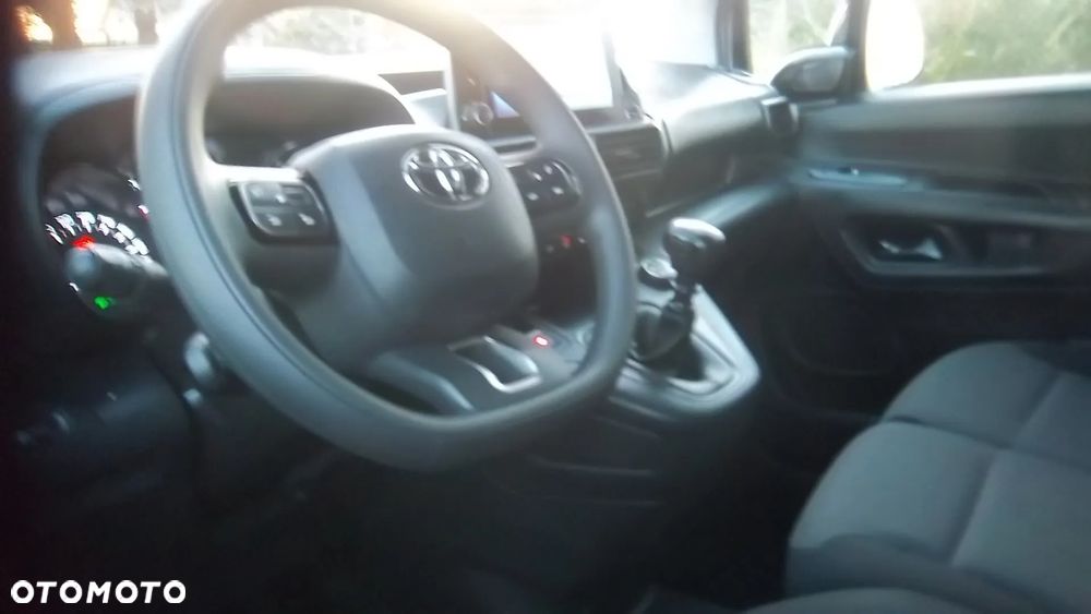 Toyota Proace City Long - 19