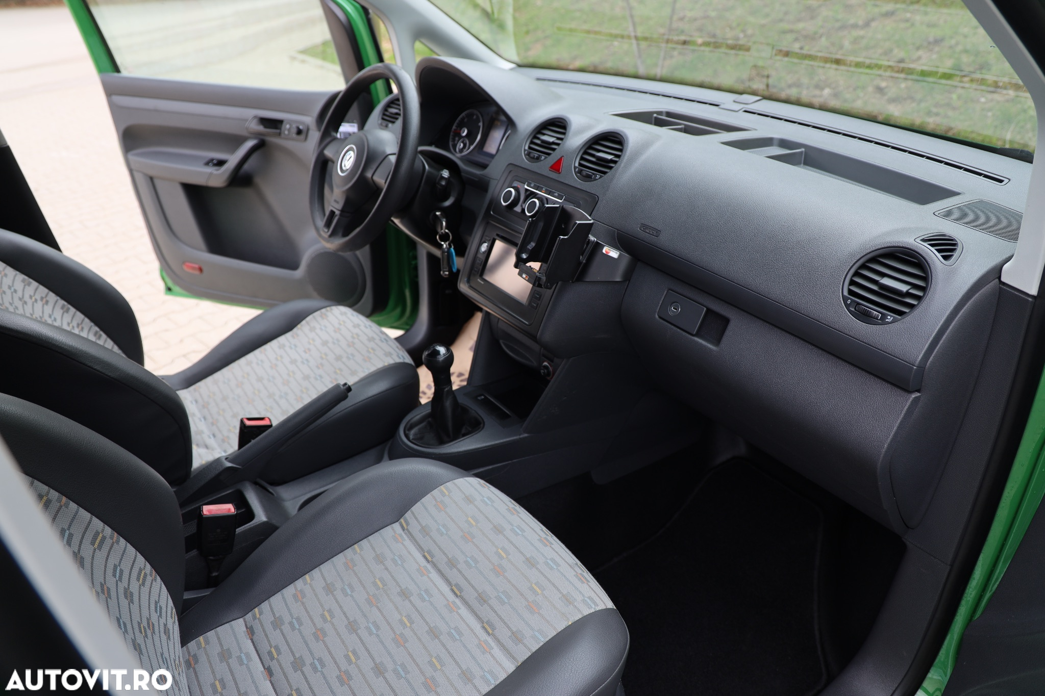 Volkswagen Caddy 1.6 TDI - 11
