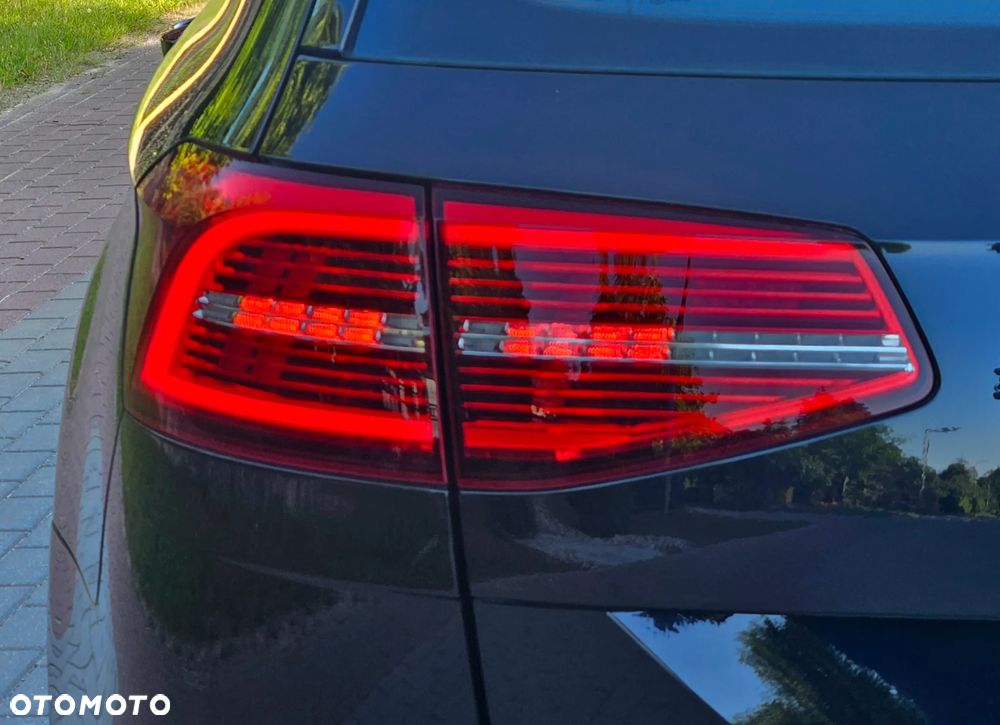 Volkswagen Passat 2.0 TDI BMT Highline - 28