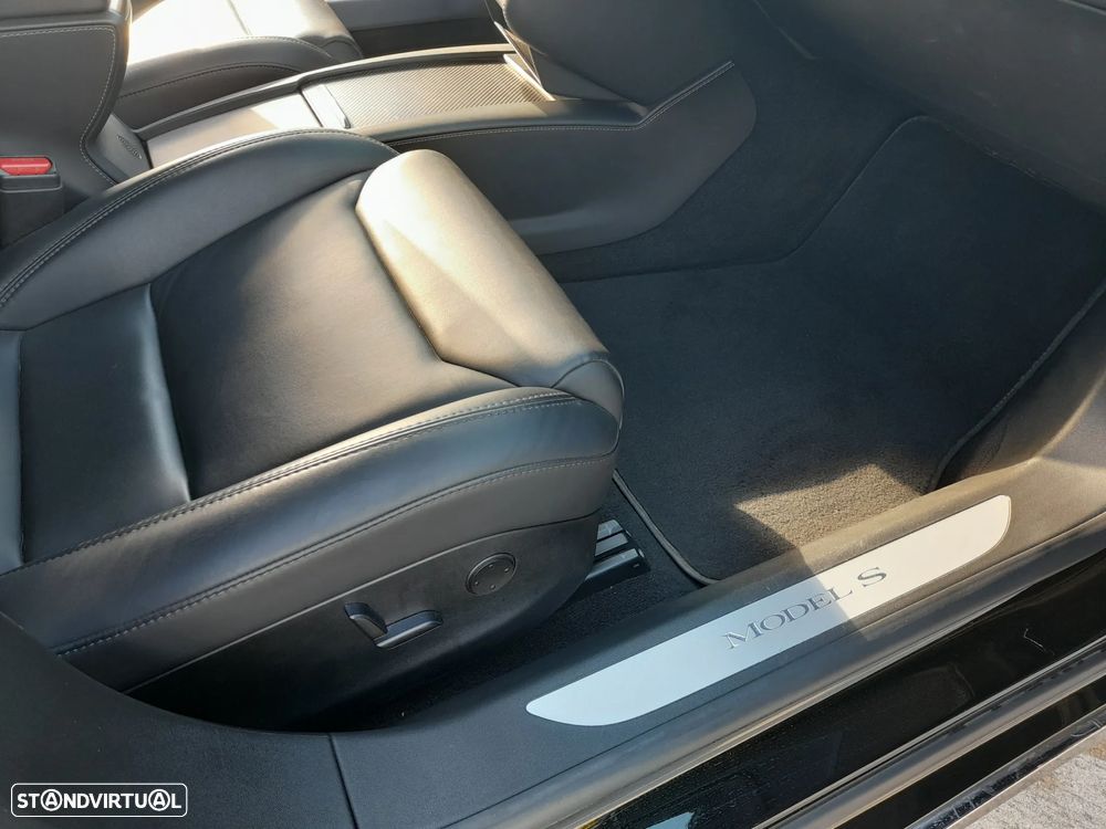 Tesla Model S 100D - 10