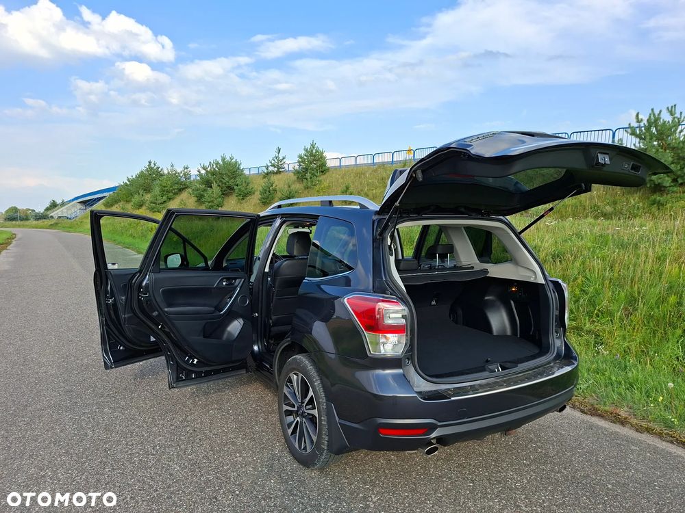 Subaru Forester 2.0 XT Platinum Lineartronic - 7