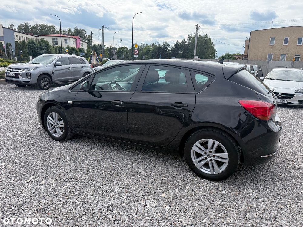 Opel Astra 1.4 T Cosmo - 27