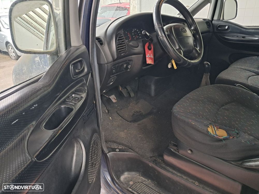 Hyundai H-1 H1 2.5 Tdi Sv Curto - 3