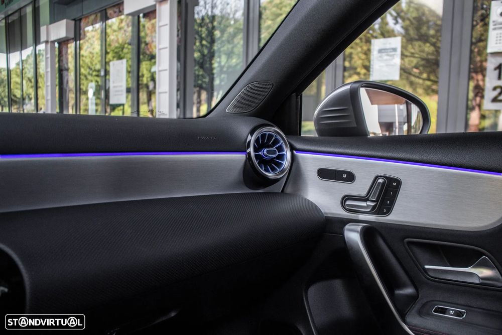 Mercedes-Benz A 180 d AMG Line Aut. - 23