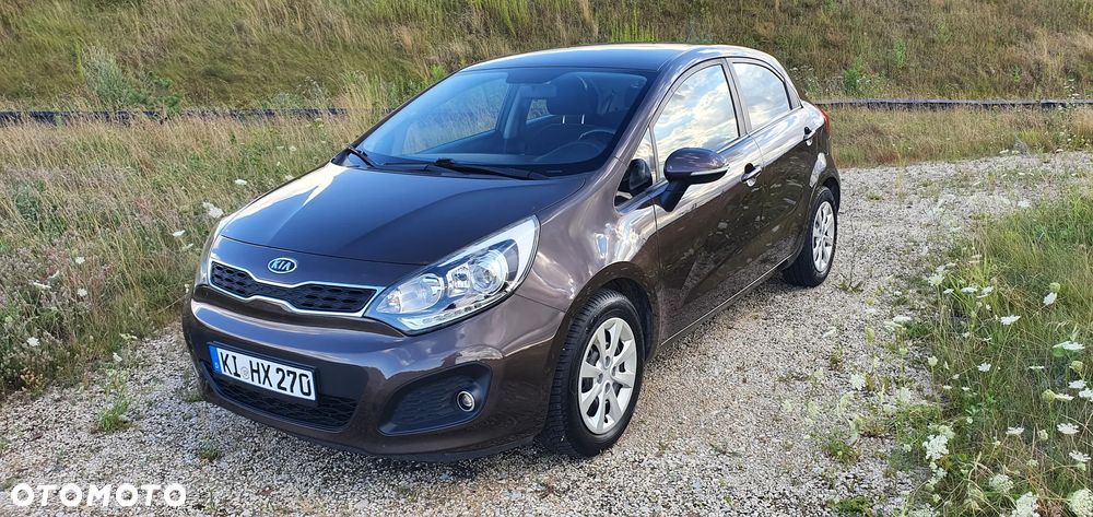 Kia Rio - 3