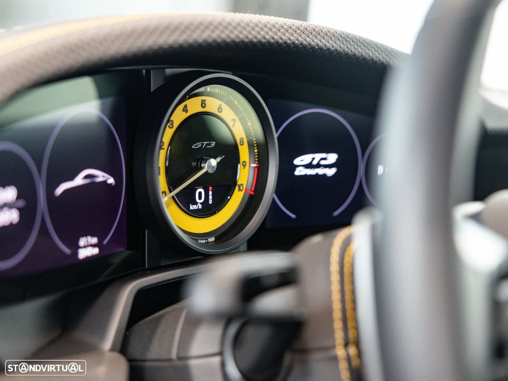 Porsche 911 (992) - 55