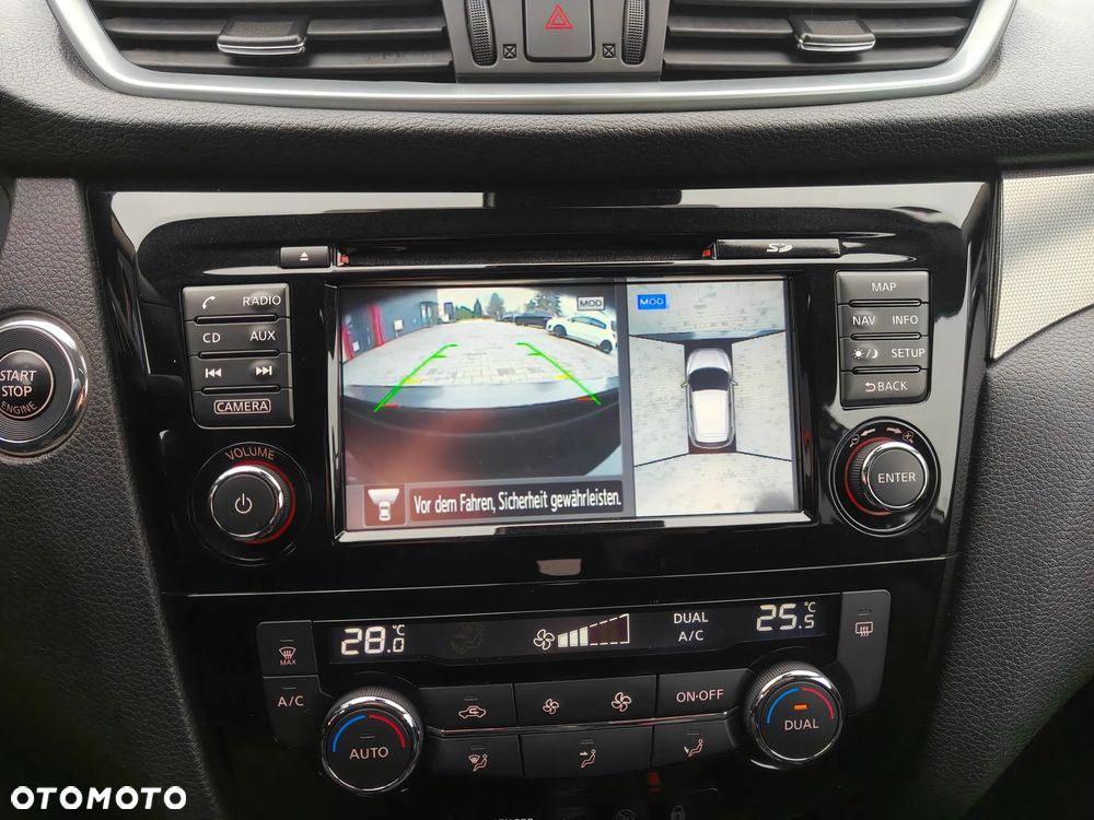 Nissan Qashqai 1.6 DIG-T TEKNA+ - 30