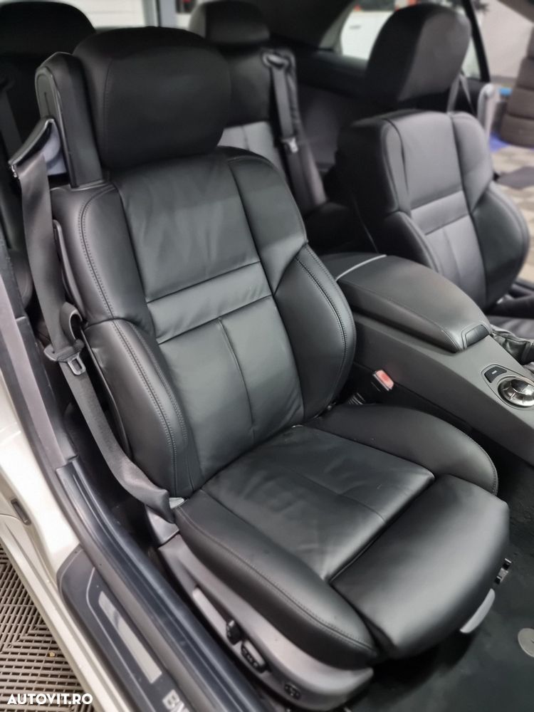BMW Seria 6 630 i Aut. - 27