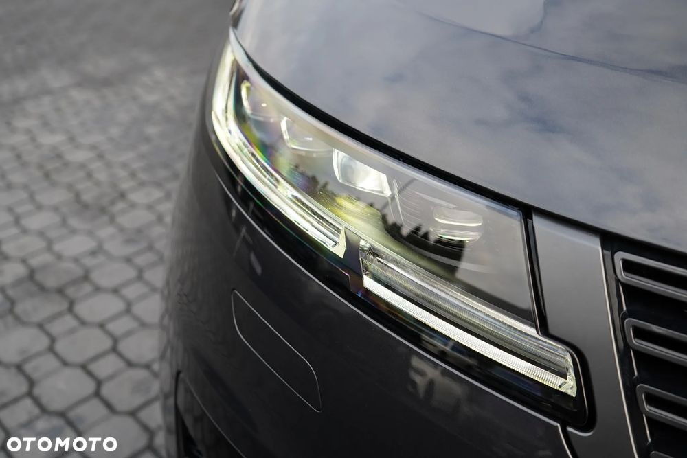 Land Rover Range Rover Sport D300 Dynamic SE - 9