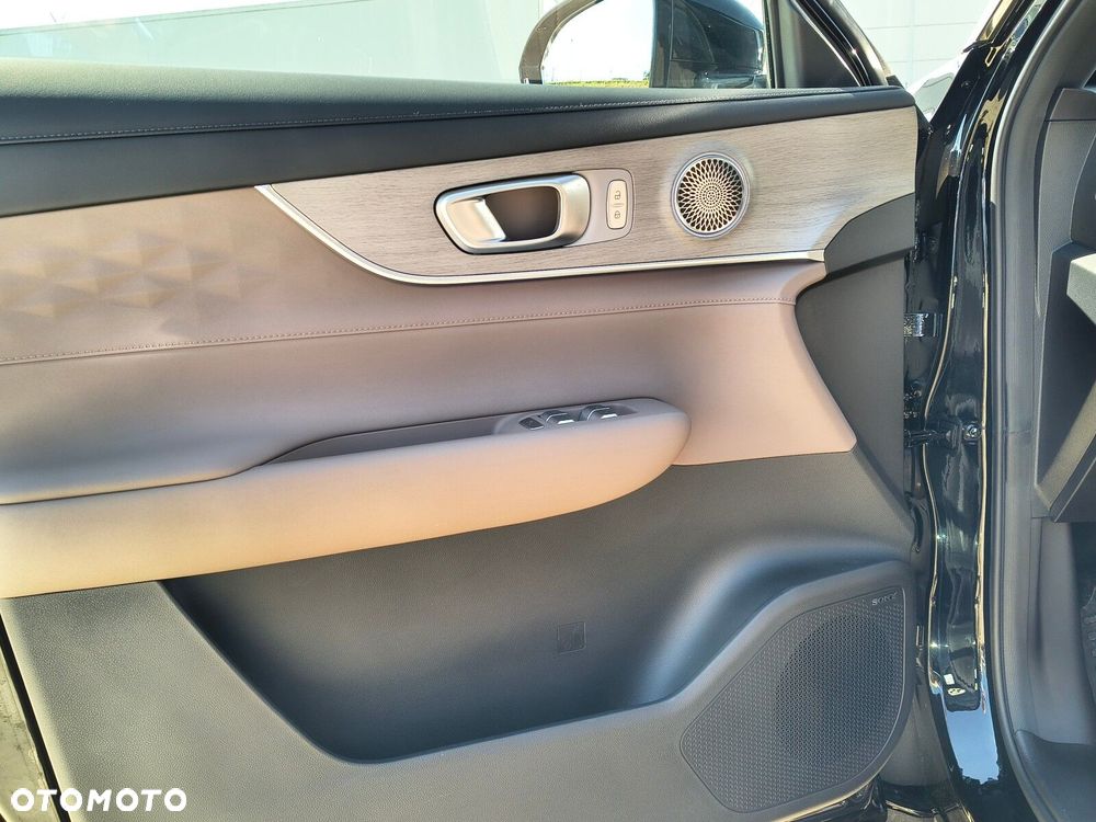 Chery Tiggo 8 1.5 T-GDI Super Hybrid Prestige DCT - 11