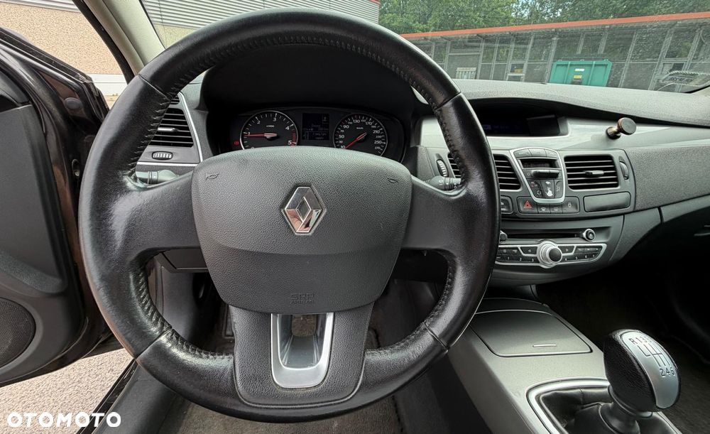 Renault Laguna 1.5 dCi Expression - 14