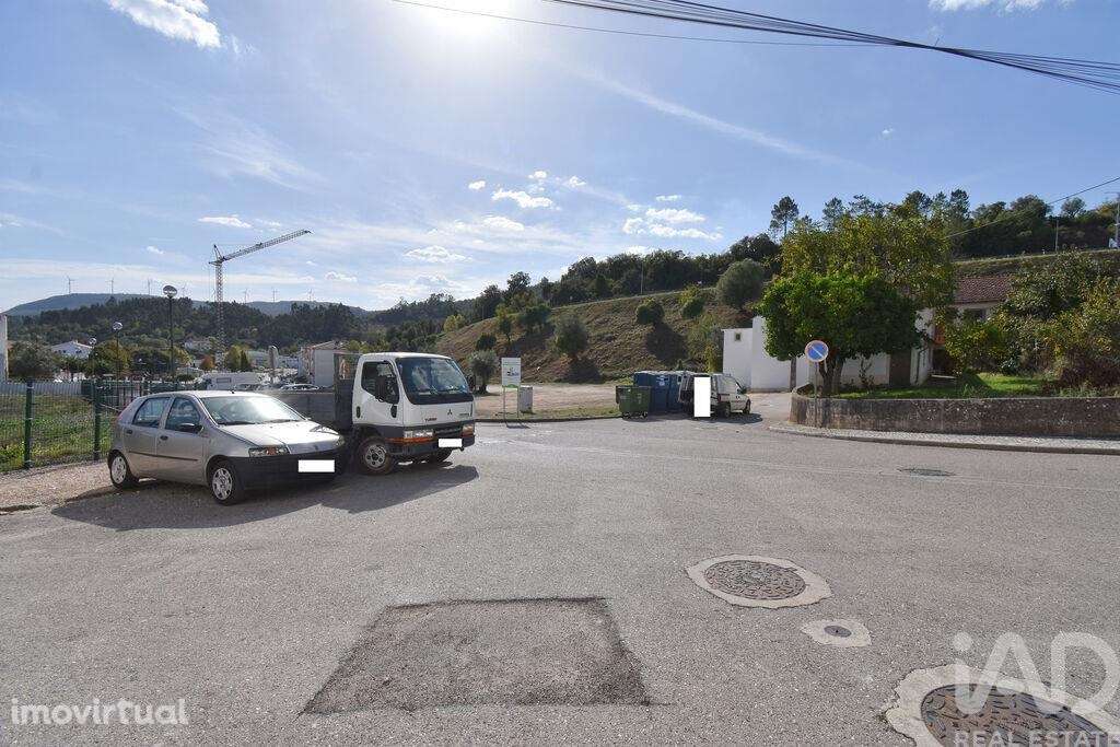 Loja / Estabelecimento Comercial em São Miguel, Santa Eufémia e Rabaça - Grande imagem: 4/17