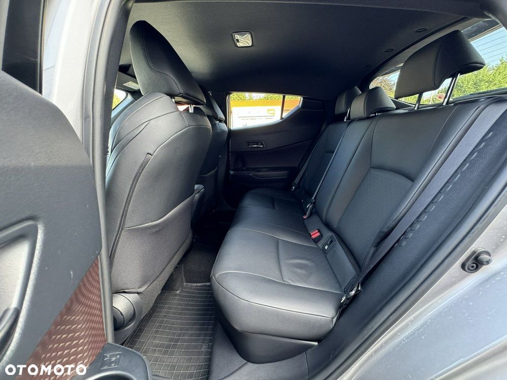 Toyota C-HR - 30