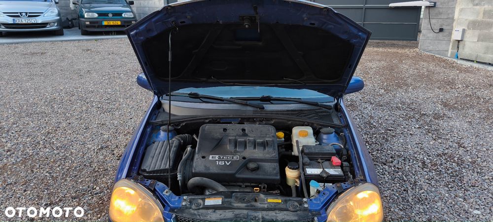 Chevrolet Nubira - 25