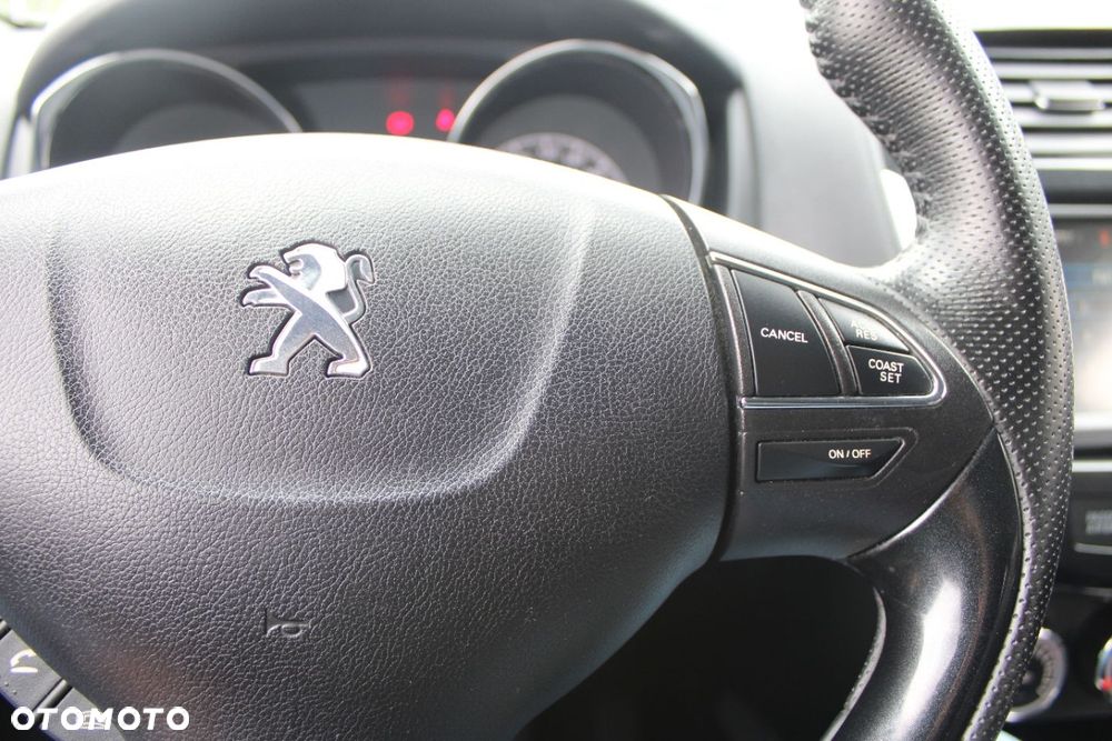Peugeot 4008 - 25
