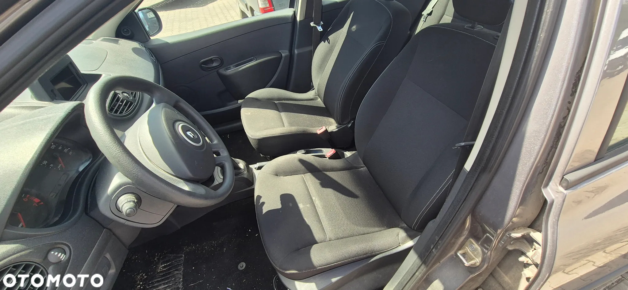 Renault Clio 1.2 16V Tech Run - 9
