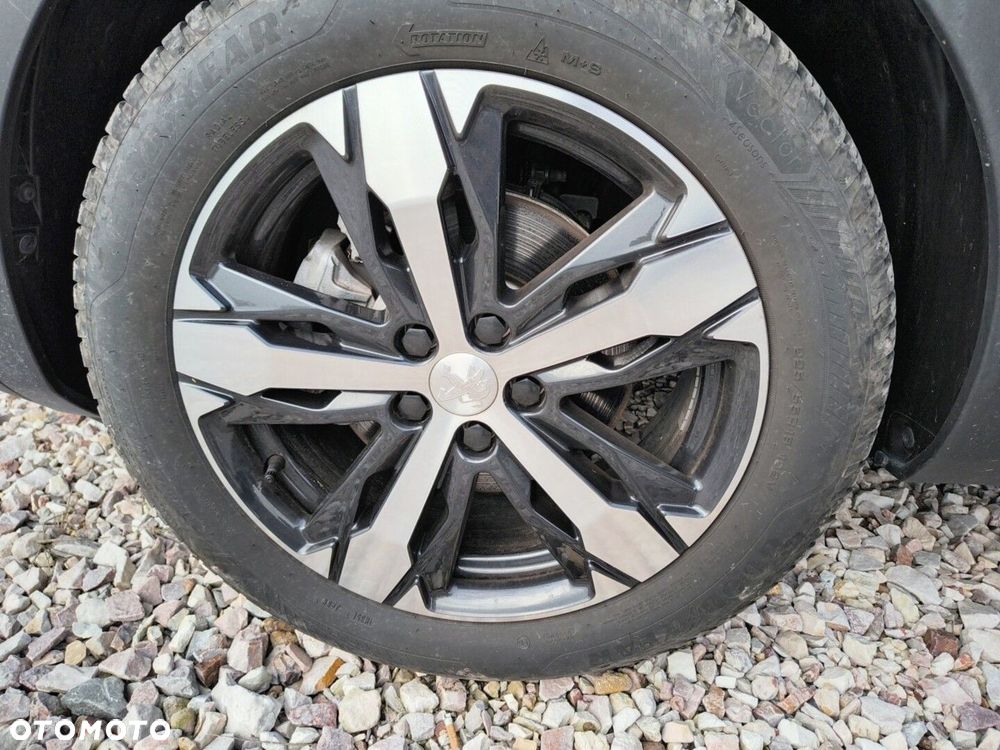 Peugeot 3008 - 17
