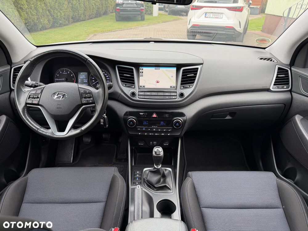 Hyundai Tucson 1.6 GDI BlueDrive Style 2WD - 19