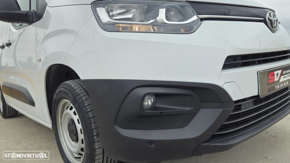 Toyota Proace 3 Lugares - 24