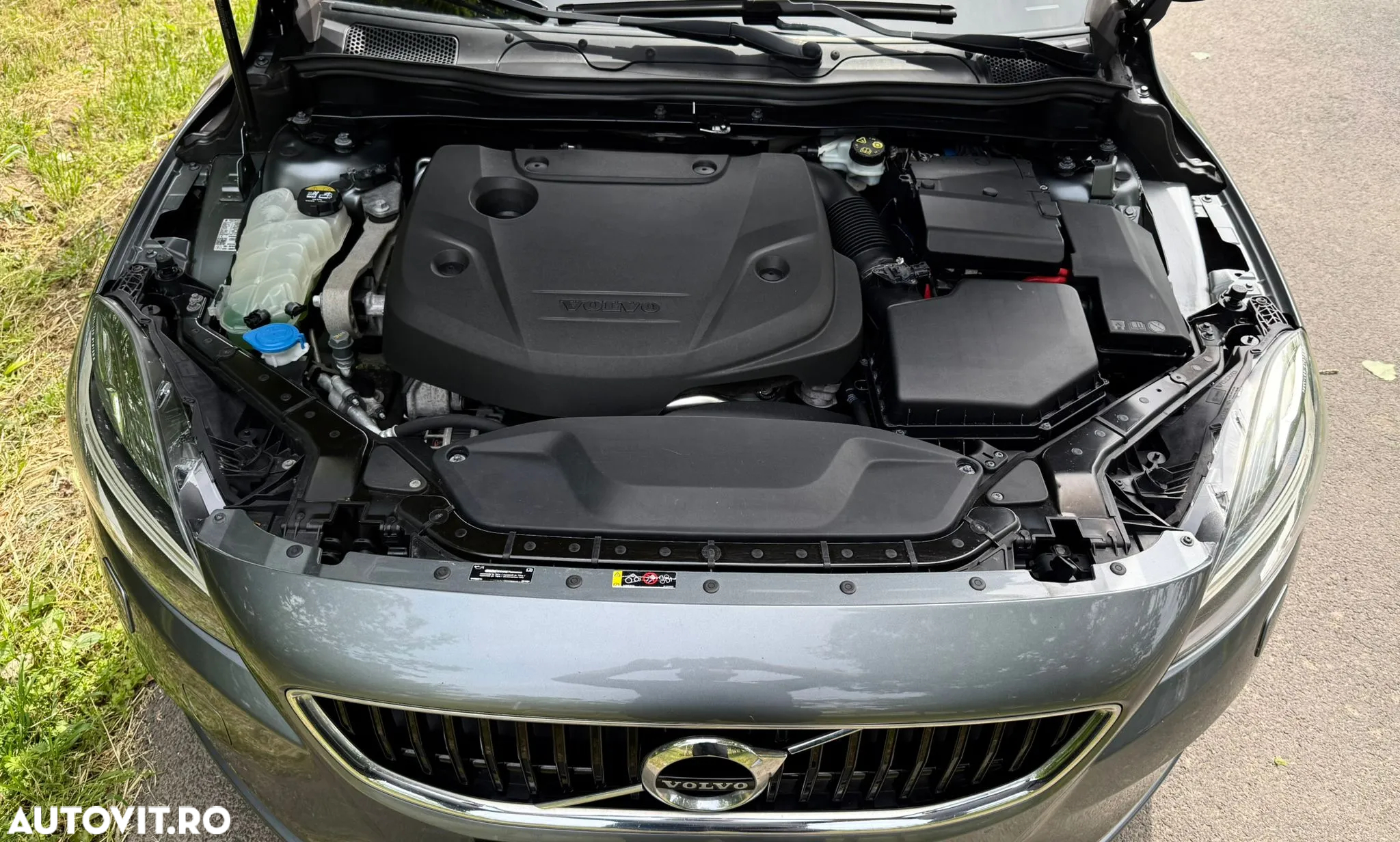 Volvo V40 D3 DRIVe Kinetic - 13