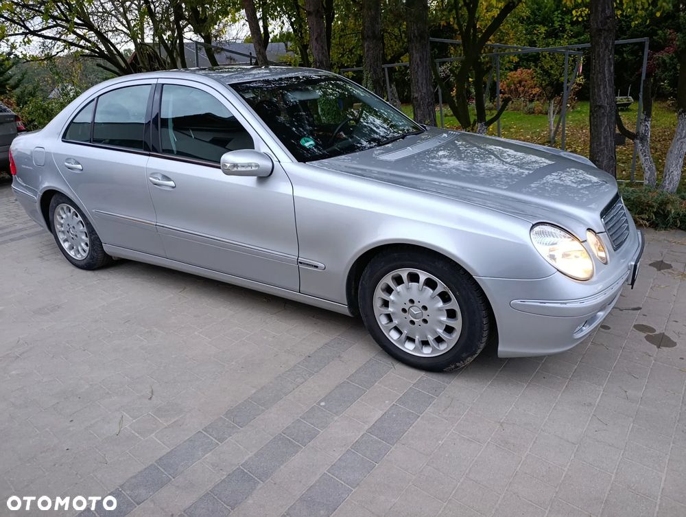 Mercedes-Benz Klasa E - 8