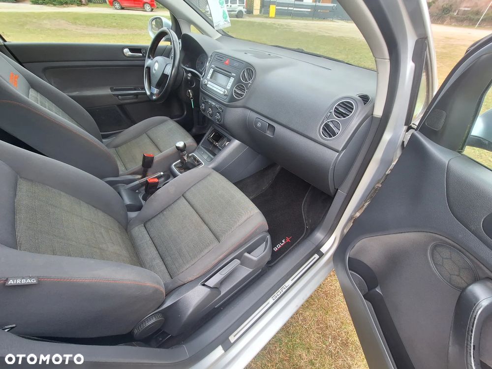 Volkswagen Golf Plus 1.9 TDI Goal - 24