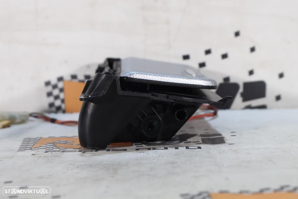 Cinzeiro Frontal Bmw 1 (E87)  7078571 / E81 E82 E87 E88 - 2