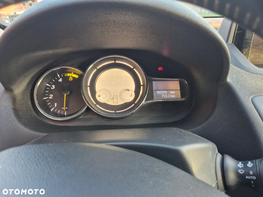Renault Megane 1.5 dCi Bose - 13