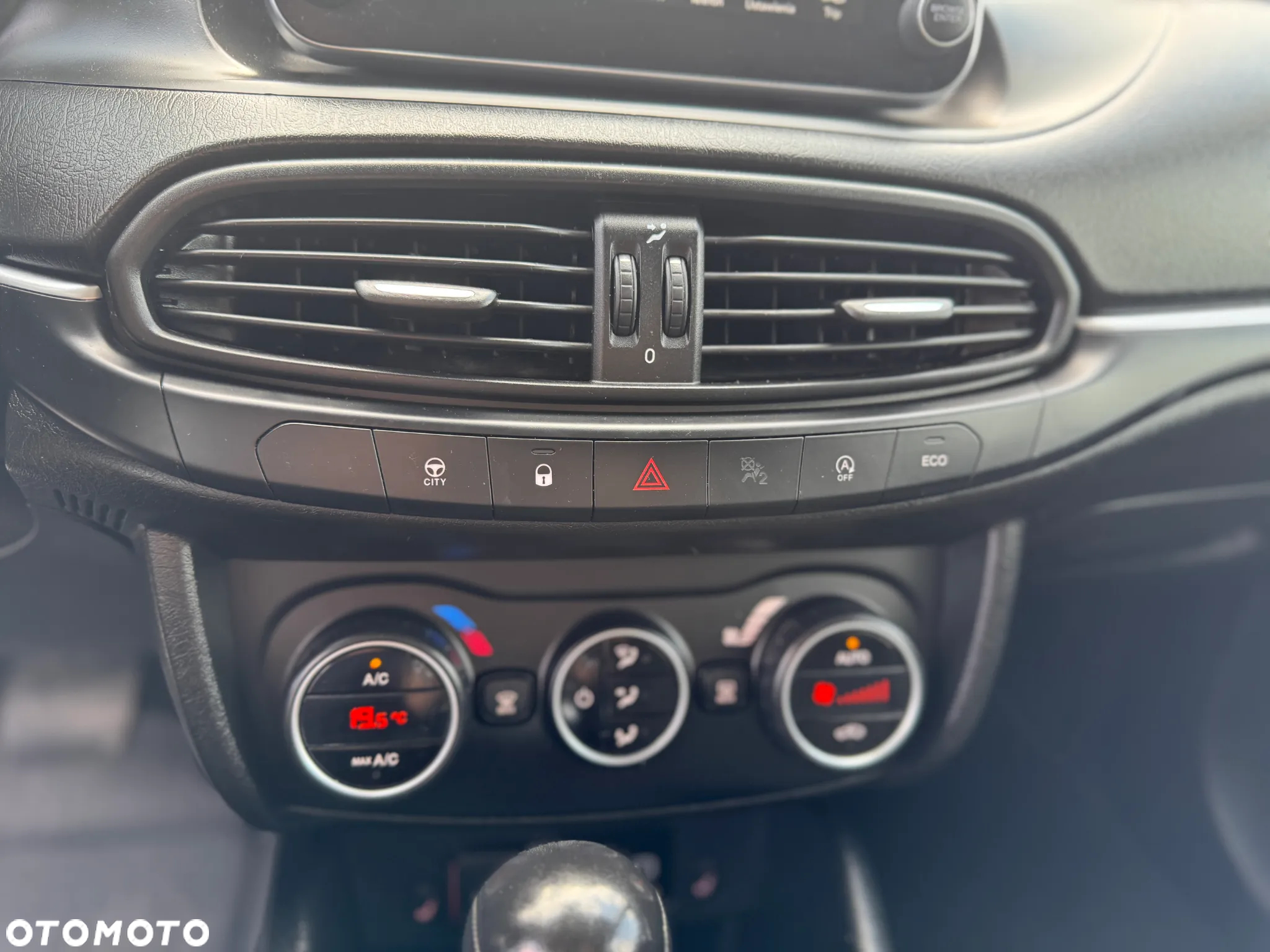 Fiat Tipo 1.6 MultiJet 16v S-Design DDCT - 24
