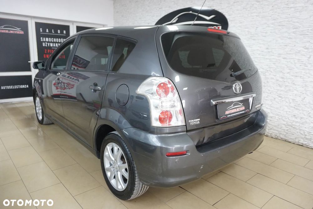 Toyota Corolla Verso 1.6 Luna - 10