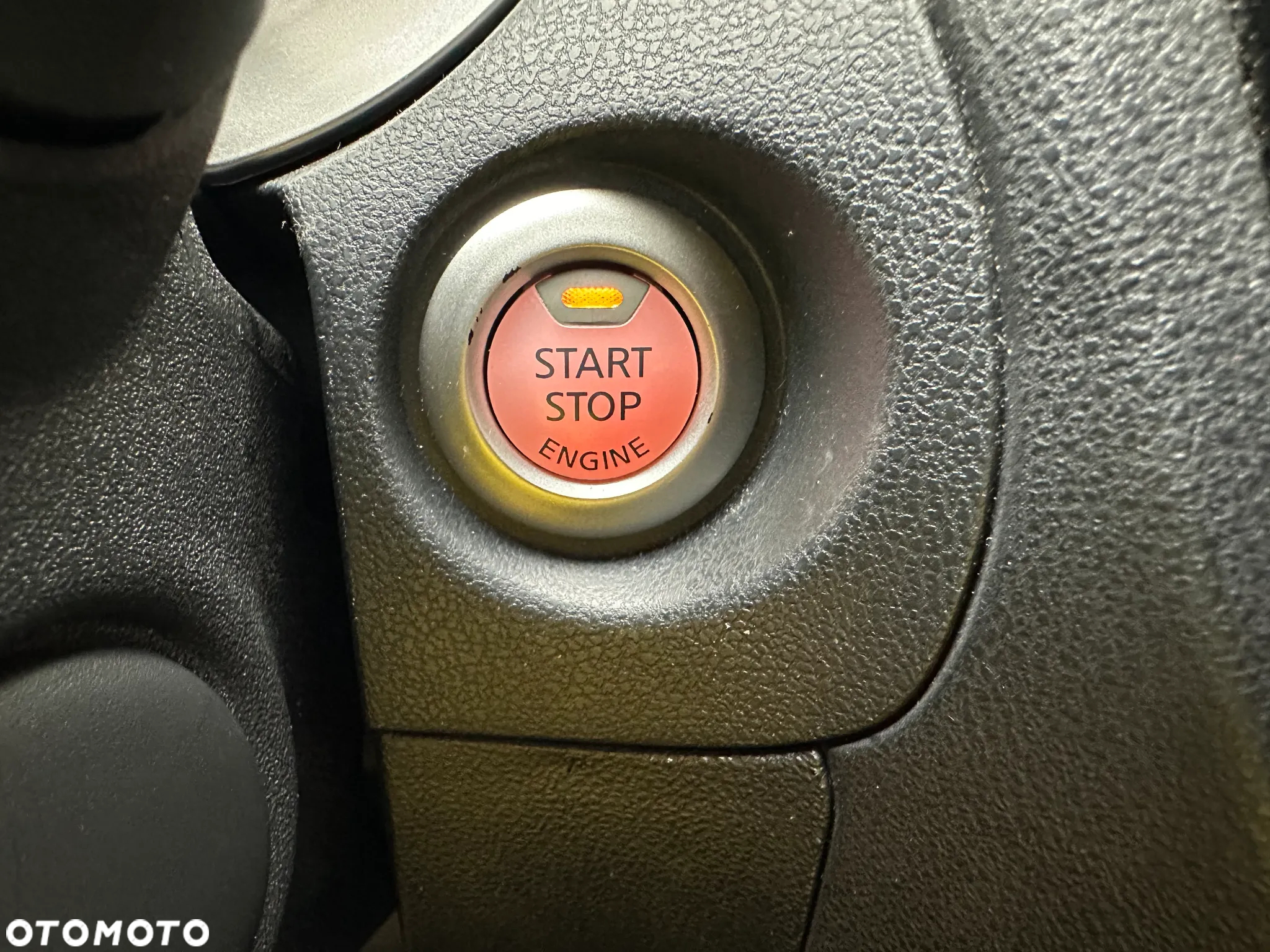 Nissan Juke 1.6 N-Connecta - 34