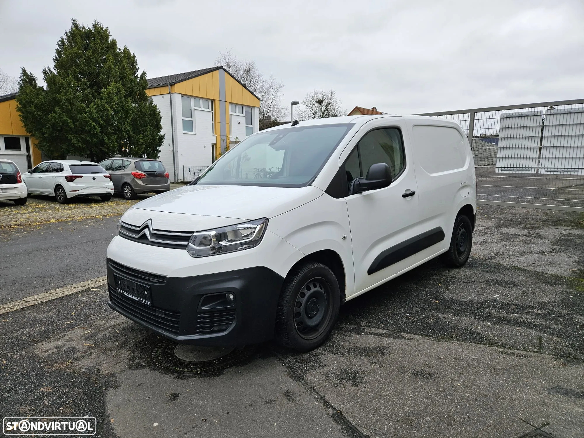Citroën Berlingo  1.5Hdi  Standart Pro 3Lug  AC TEL CC - 14