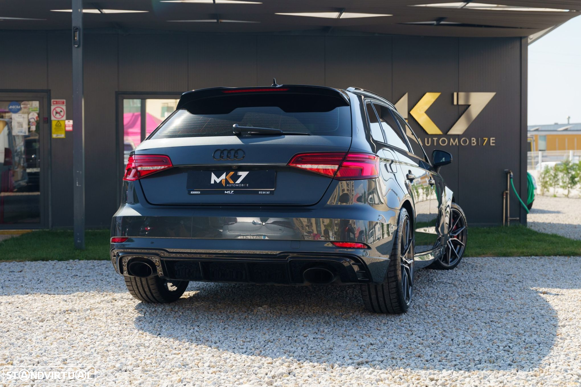 Audi RS3 Sportback 2.5 TFSI quattro S tronic - 3