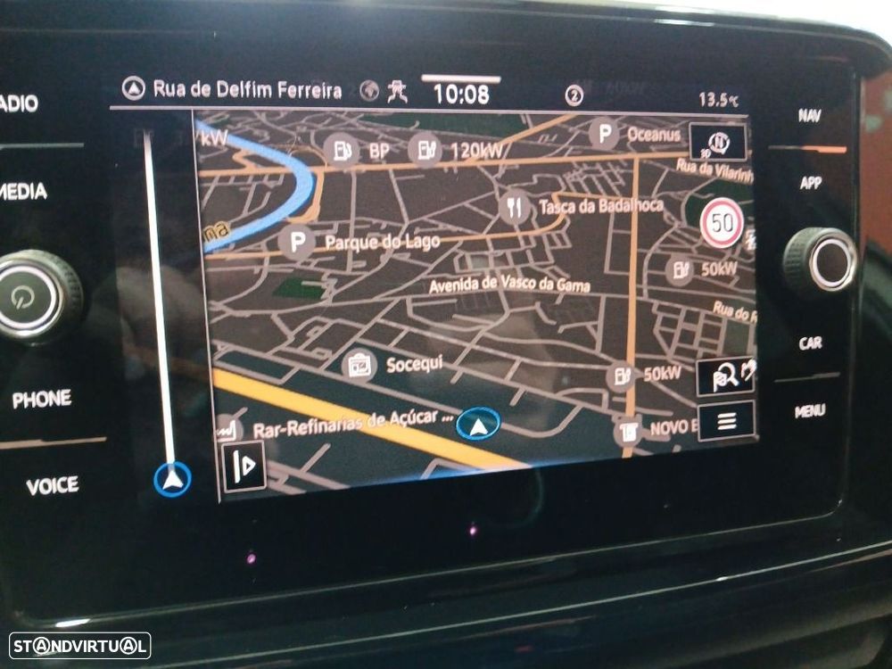 VW T-Roc 1.5 TSI R-Line DSG - 18