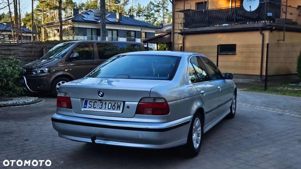 BMW Seria 5 - 9
