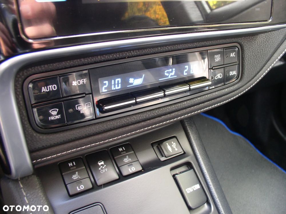 Toyota Auris 1.8 VVT-i Hybrid Automatik Touring Sports Executive - 25