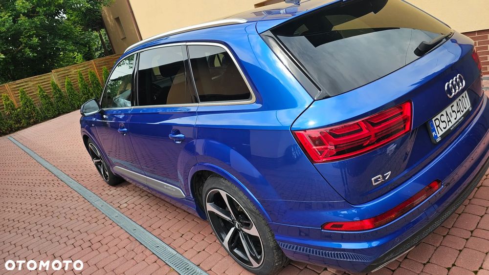 Audi Q7 - 6