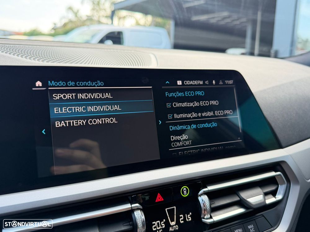 BMW 320 e Corporate Edition Auto - 51