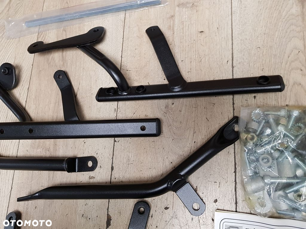 Mocowanie Givi Y513 Wingrack Suzuki Bandit GSF 1200 96r - 5
