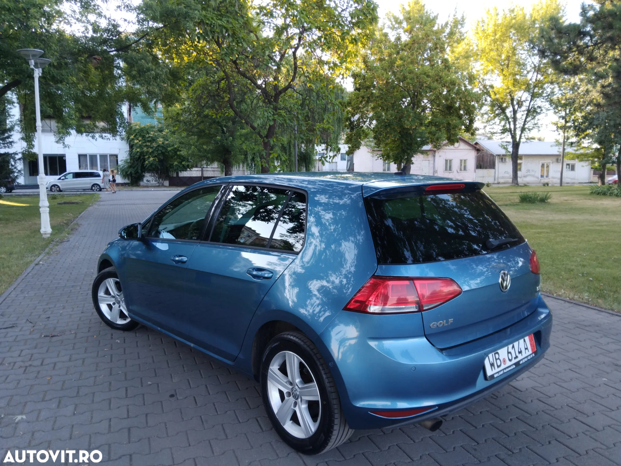 Volkswagen Golf 1.2 TSI BlueMotion Technology Highline - 2