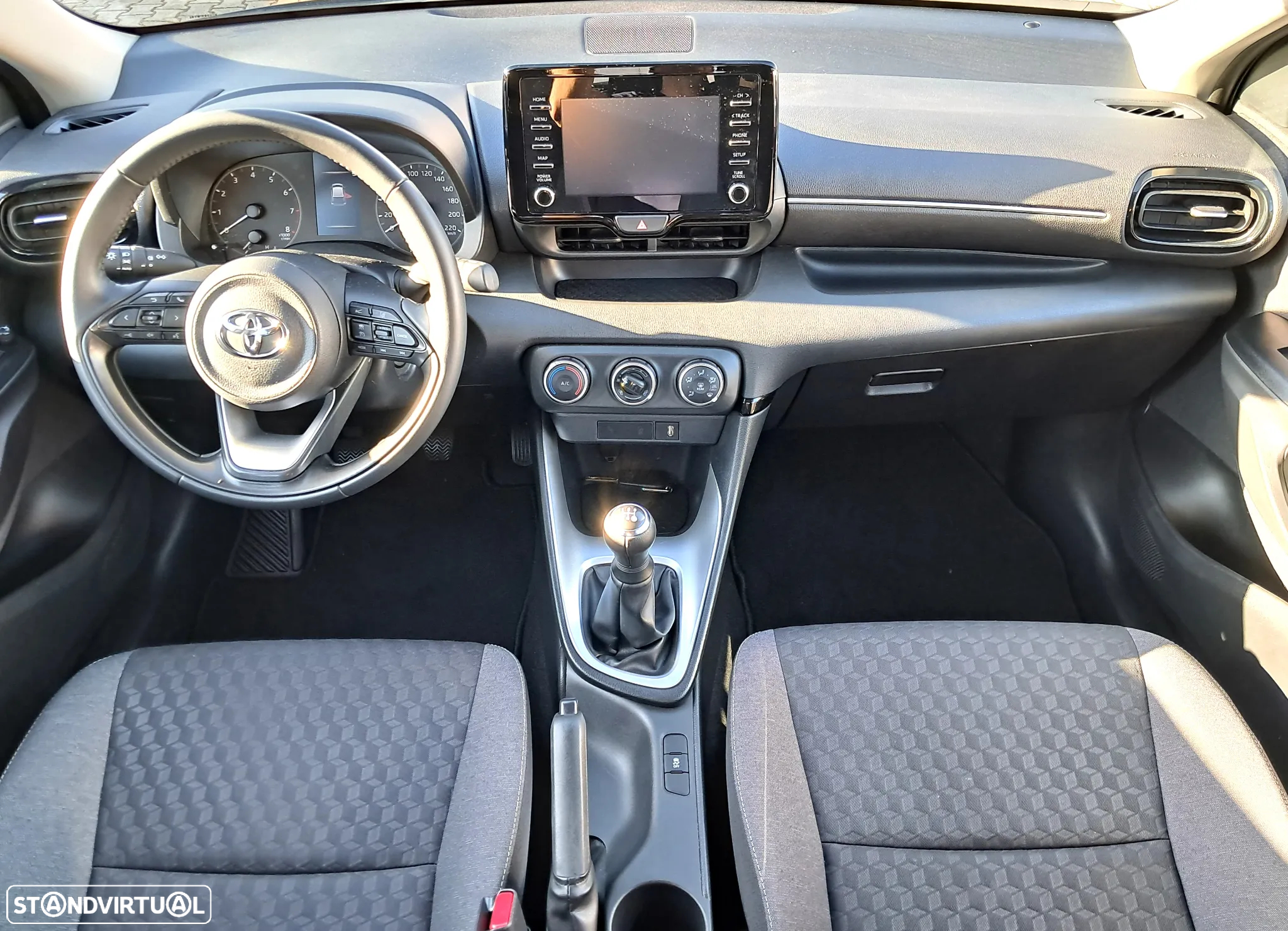 Toyota Yaris 1.0 VVT-i Comfort Plus - 13